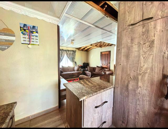 3 BEDROOM HOUSE FOR SALE IN SEBOKENG ZONE 3